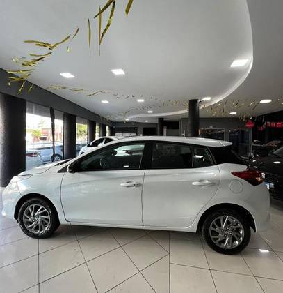 TOYOTA YARIS 1.5 16V FLEX XS CONNECT MULTIDRIVE